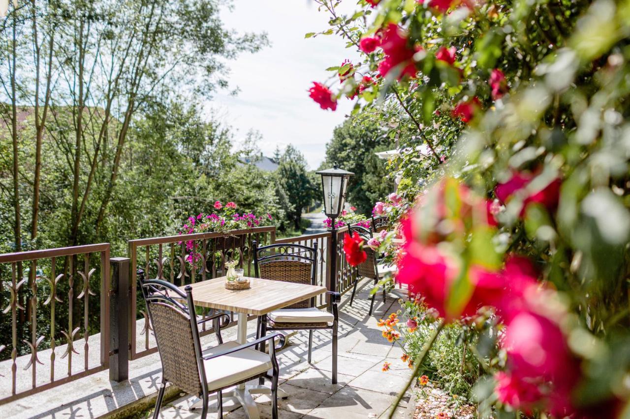 Hotel Restaurant Zwergschloesschen ゲーラ エクステリア 写真