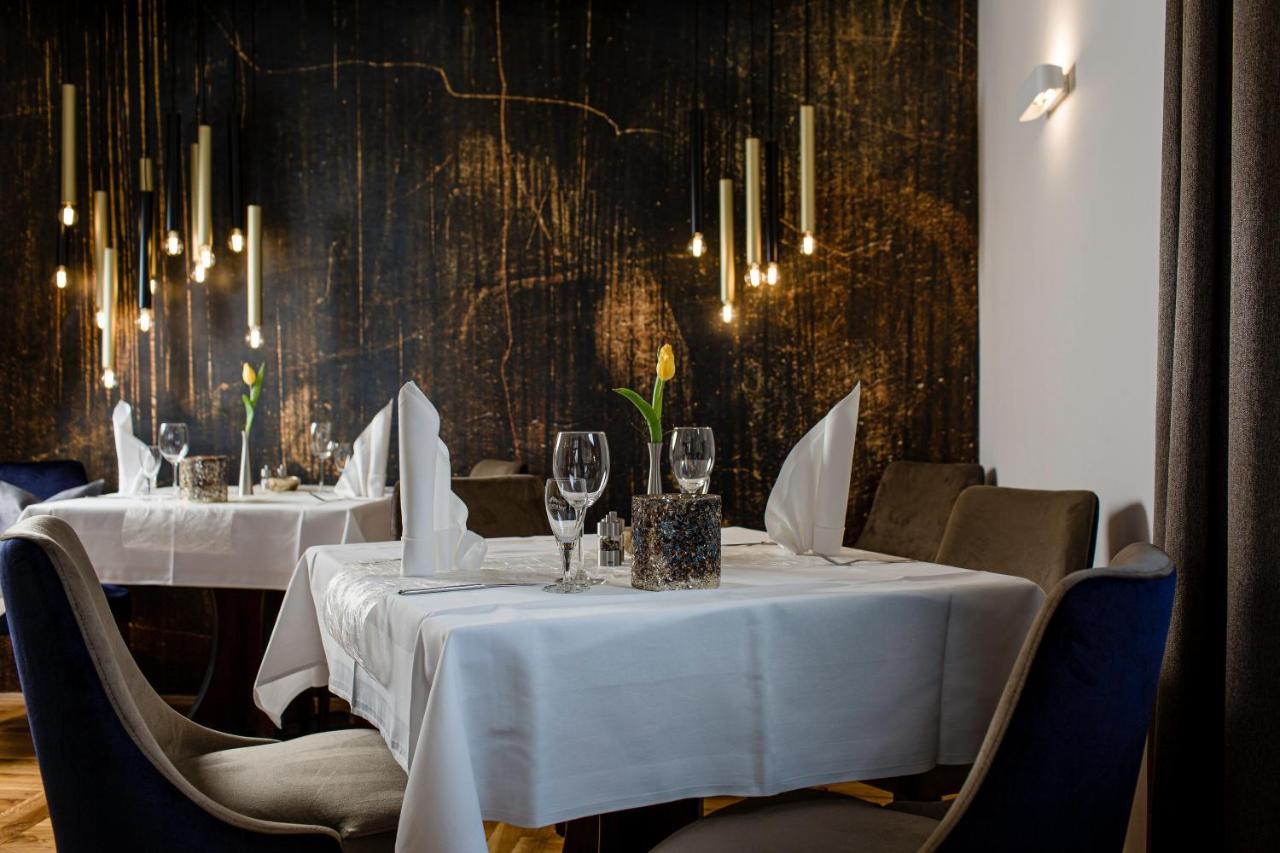 Hotel Restaurant Zwergschloesschen ゲーラ エクステリア 写真