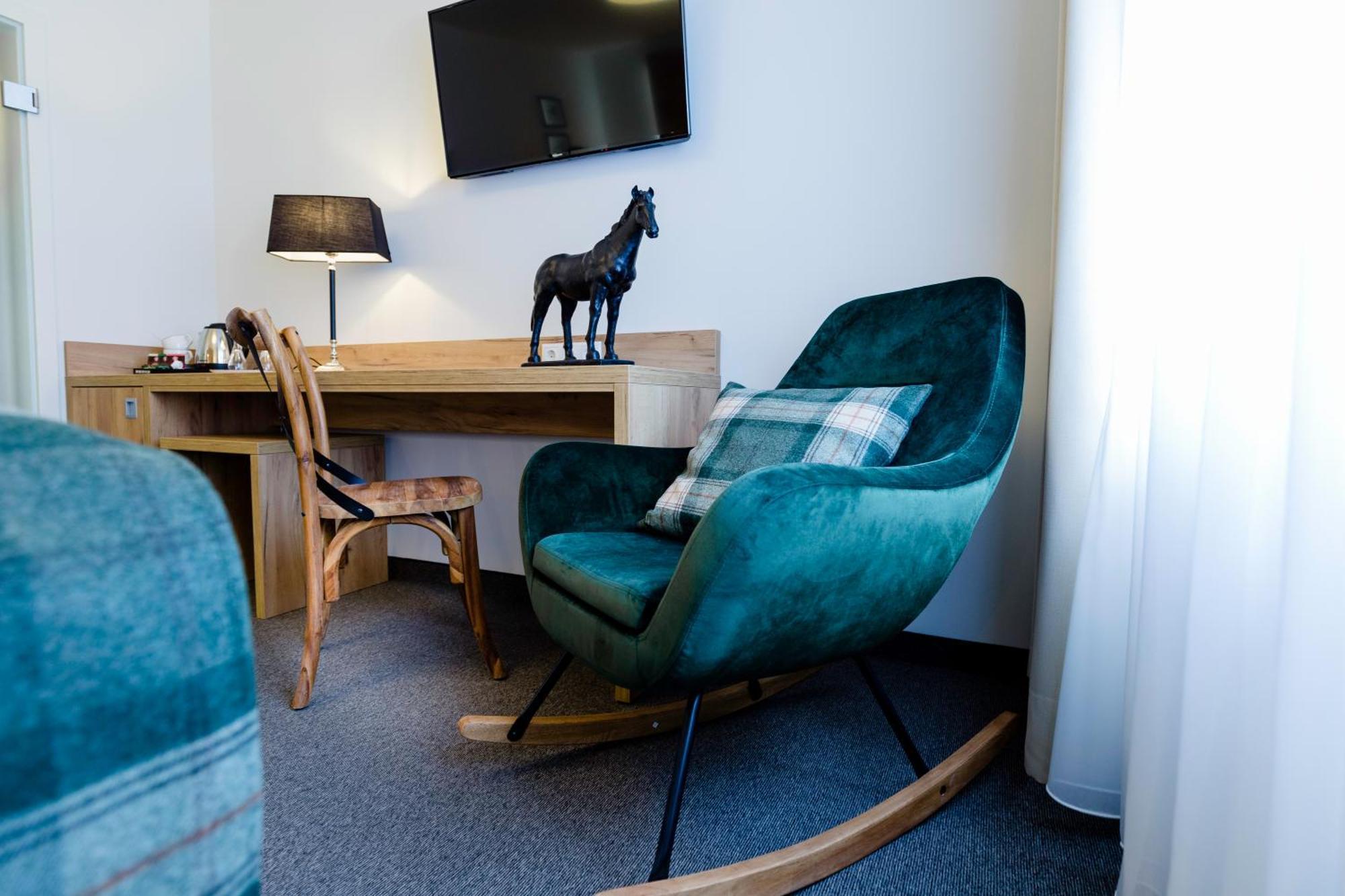 Hotel Restaurant Zwergschloesschen ゲーラ エクステリア 写真